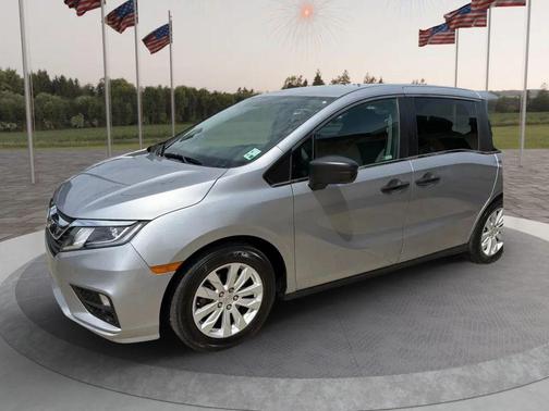 Lunar Silver Metallic 2019 Honda Odyssey LX