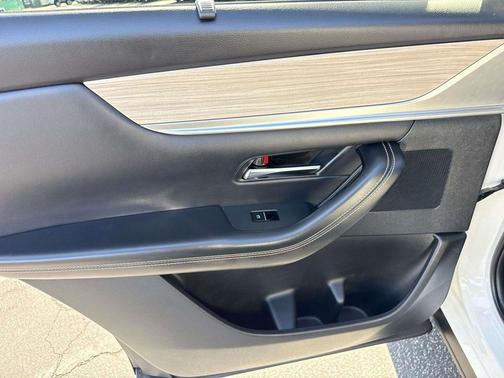 2025 Mazda CX-90 PHEV Preferred