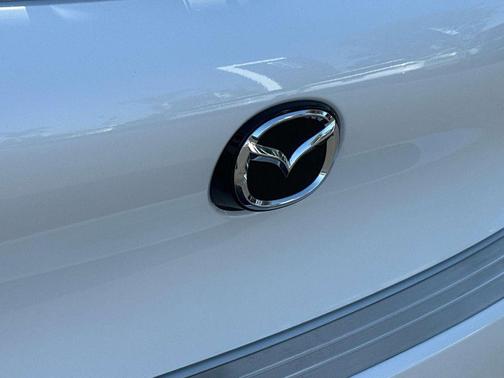 2025 Mazda Mazda3 FWD w/Preferred Package