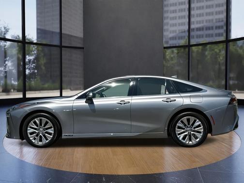 2021 Toyota Mirai Base