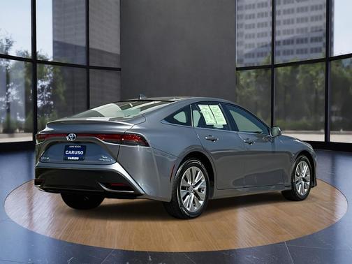 2021 Toyota Mirai Base