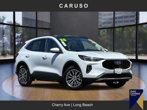 2025 Ford Escape PHEV SE