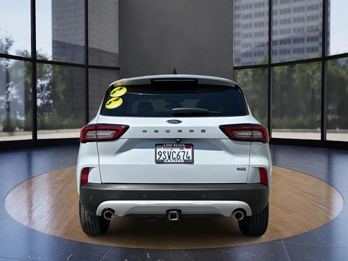 2025 Ford Escape PHEV SE