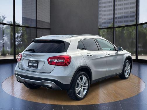 2018 Mercedes-Benz GLA 250 Base