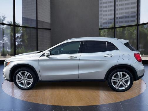 2018 Mercedes-Benz GLA 250 Base