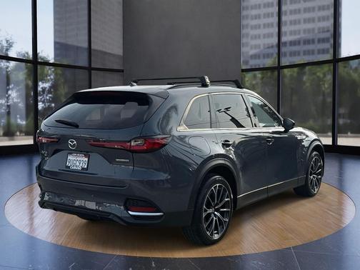 2025 Mazda CX-70 PHEV Premium Package