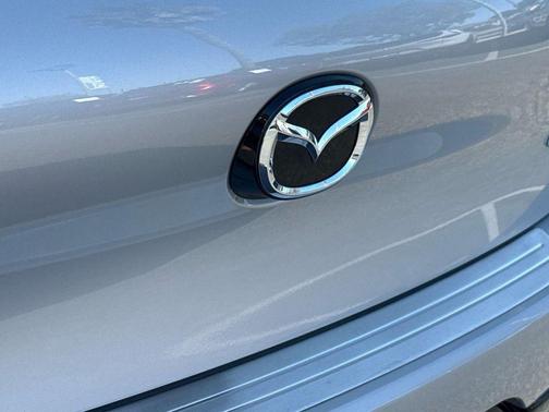 2025 Mazda Mazda3 FWD w/Premium Package