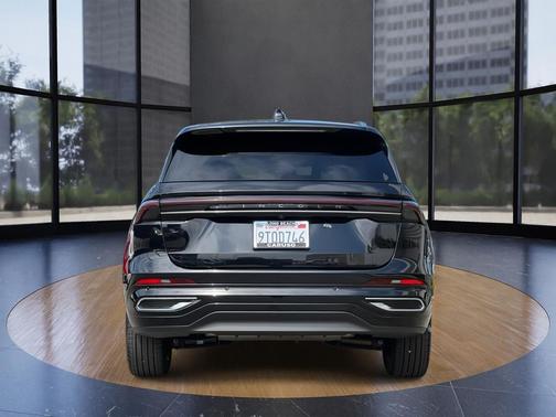 2024 Lincoln Nautilus Reserve