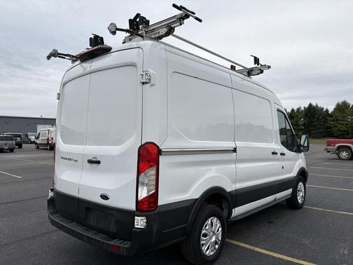 2018 Ford Transit-250 Base