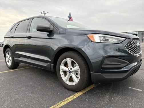 2023 Ford Edge SE