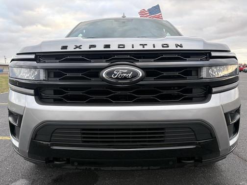 2022 Ford Expedition Max Limited