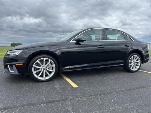 2019 Audi A4 2.0T Premium Plus