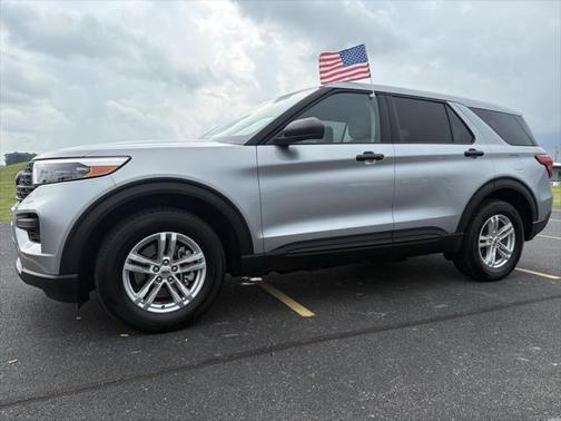 2022 Ford Explorer Base