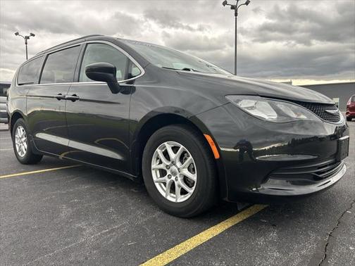 2020 Chrysler Voyager LXI