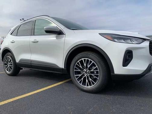 2023 Ford Escape Base