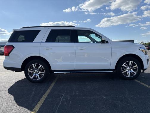 2022 Ford Expedition XLT