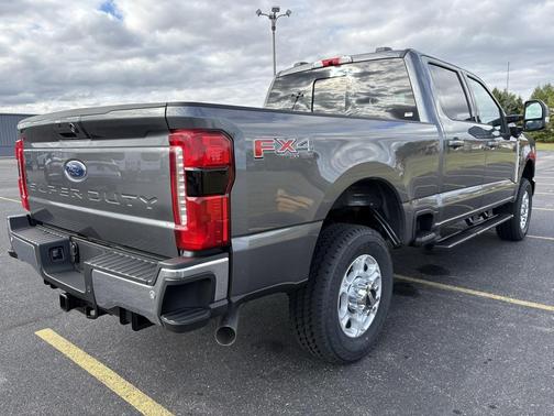 2026 Ford F-250 XLT
