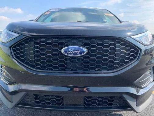 2022 Ford Edge ST Line
