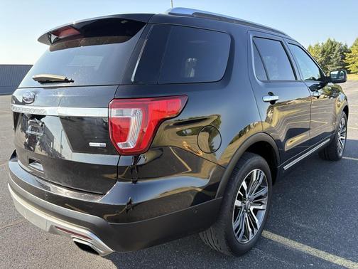 2016 Ford Explorer Platinum