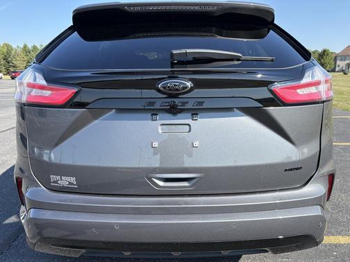 2024 Ford Edge SE