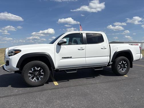 2022 Toyota Tacoma TRD Sport