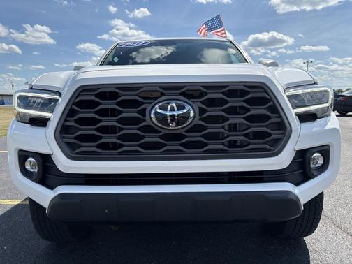 2022 Toyota Tacoma TRD Sport