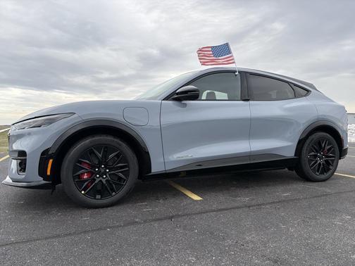 2025 Ford Mustang Mach-E Premium