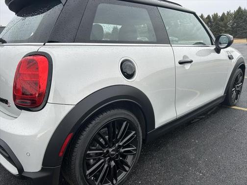 2022 MINI Hardtop Cooper S