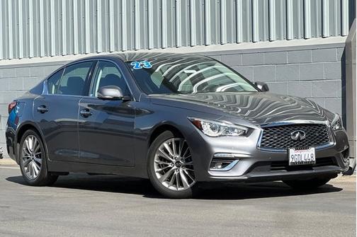 2023 INFINITI Q50 LUXE