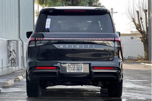 2026 INFINITI QX80 AUTOGRAPH AWD