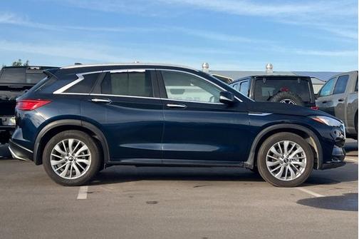 2023 INFINITI QX50 LUXE