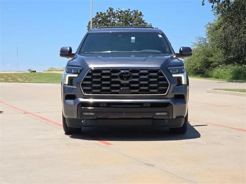 2025 Toyota Sequoia Platinum
