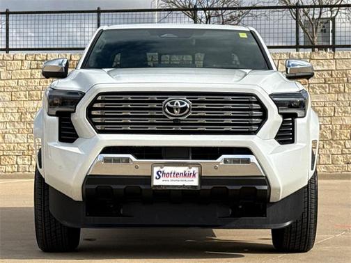 2025 Toyota Tacoma Hybrid 