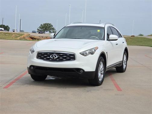 2011 INFINITI FX35 Base