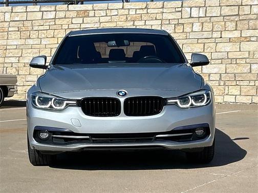 2018 BMW 330 i