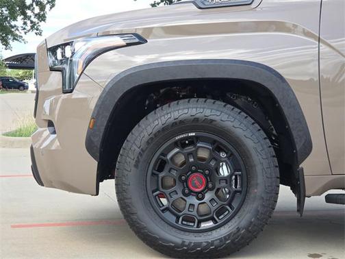 2025 Toyota Sequoia Base