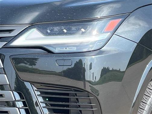 2023 Lexus LX 600 Luxury