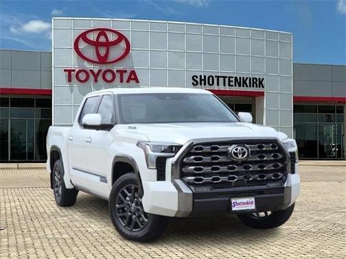 2025 Toyota Tundra Hybrid Platinum