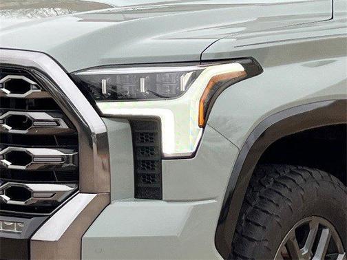 2024 Toyota Tundra Platinum