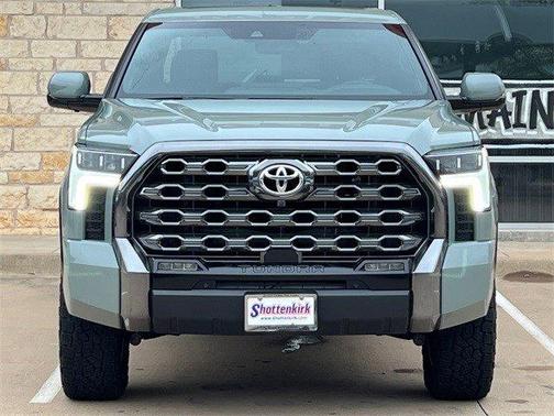 2024 Toyota Tundra Platinum