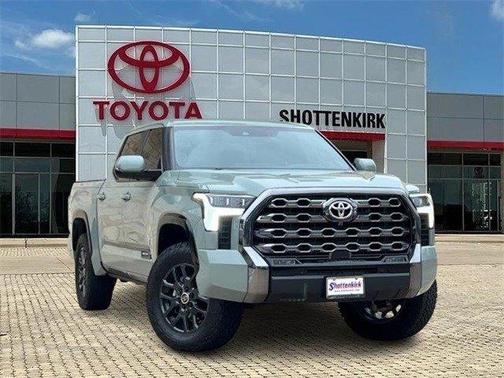 2024 Toyota Tundra Platinum