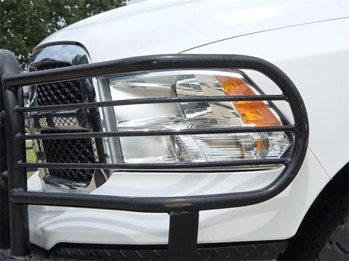 2019 RAM 1500 SLT