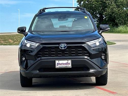 2024 Toyota RAV4 Hybrid Woodland Edition