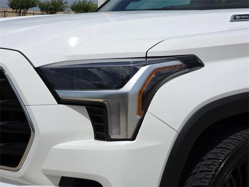 2025 Toyota Sequoia SR5