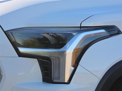 2025 Toyota Sequoia SR5