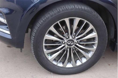 2018 INFINITI QX80 Base