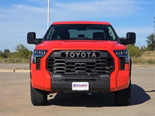 2022 Toyota Tundra Hybrid TRD Pro