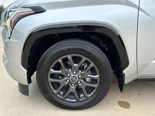 2023 Toyota Sequoia Platinum