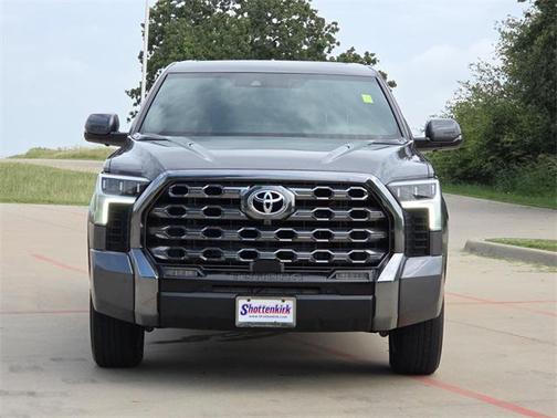 2024 Toyota Tundra Hybrid Platinum