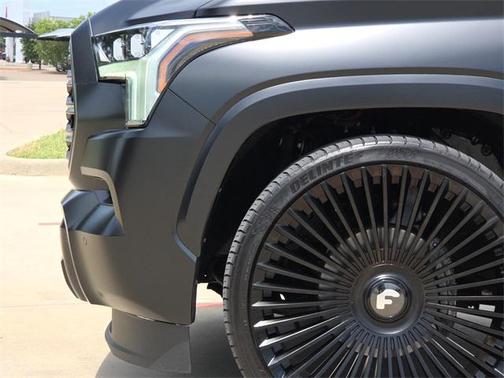 2024 Toyota Sequoia Base